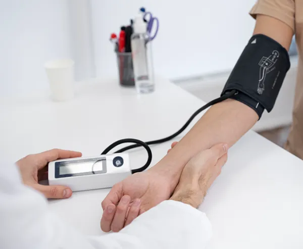 Sequential air compression for improved blood flow